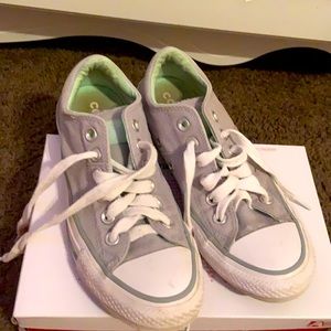 Im selling converse gray and a mint green color to